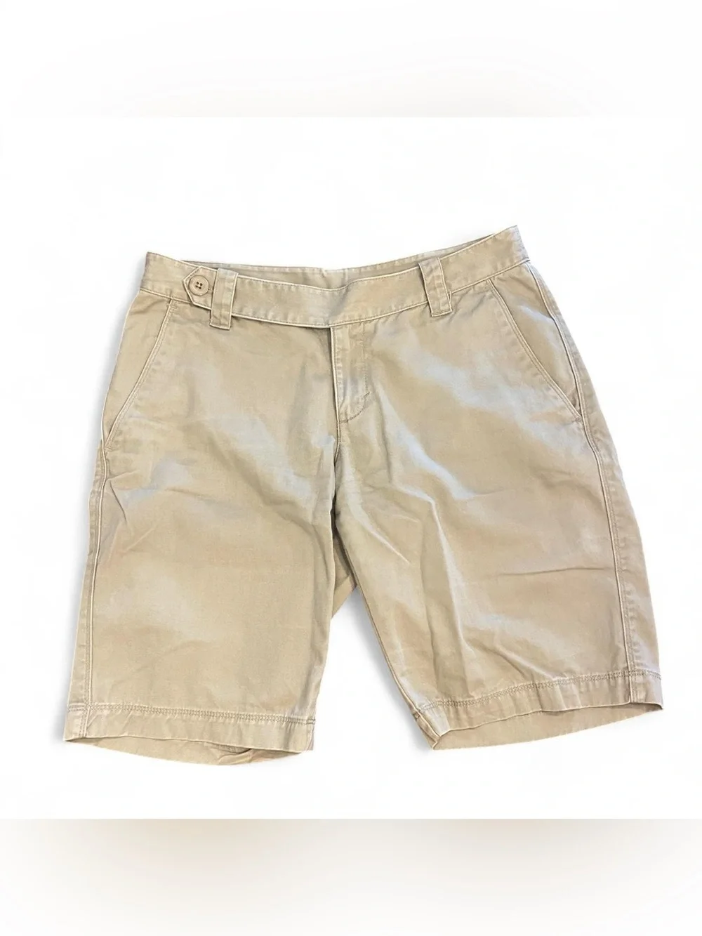 The North Face women’s khaki shorts size 4 #outdoor #hiking